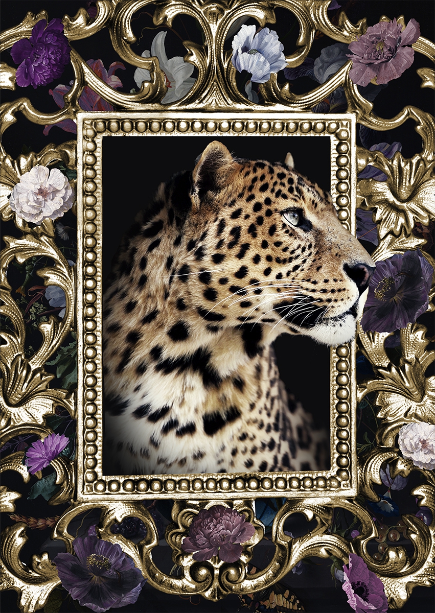 Leopard with flowers op glas 70x100