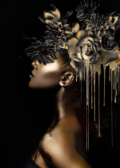 Black gold woman II op glas 80x120