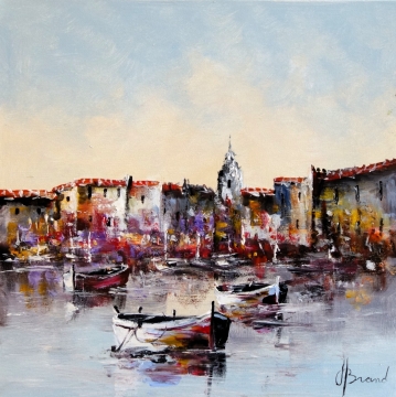 Drukke stadscène met kleurrijke figuren in levendige kleding, omringd door abstracte gebouwen en een zachte lucht.