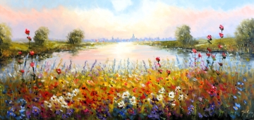 Kleurrijke wilde bloemen en gras vormen een levendig veld, met tinten van geel, roze en rood tegen een blauwe lucht.