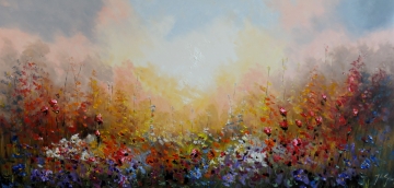 Kleurige bloemenweide met rode, paarse en witte bloemen, onder een zachte blauwe lucht met pastelachtige tinten.