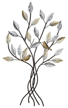 Decoratieve metalen boom met zilveren en gouden bladeren, waarop twee bronskleurige vogels zitten. Elegant en modern design.