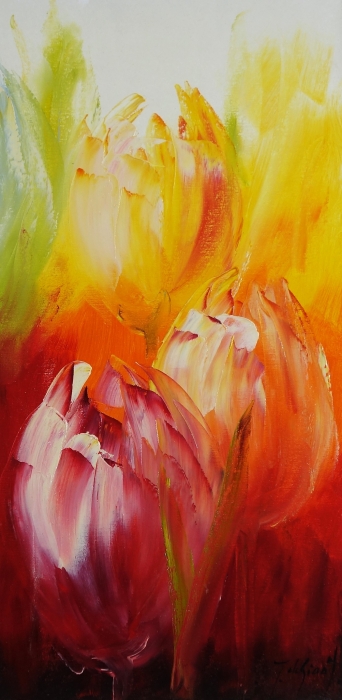 Kleurrijke tulpen in oranje, geel en roze tinten met een abstracte achtergrond, levendig en expressief geschilderd.