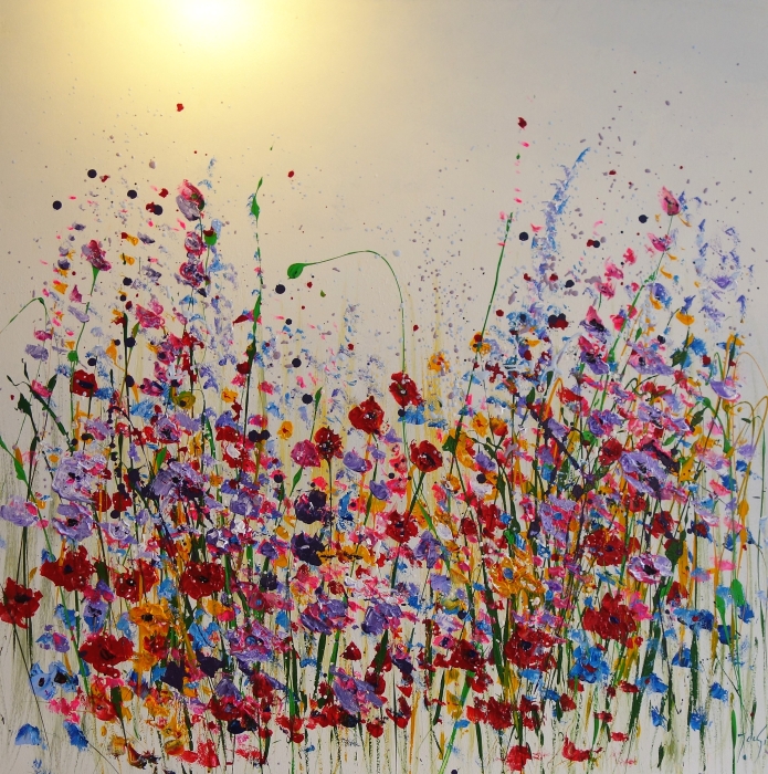 Vibrant bloemenveld met een verscheidenheid aan kleuren, waaronder rood, paars en geel, op een lichte achtergrond met spetters.