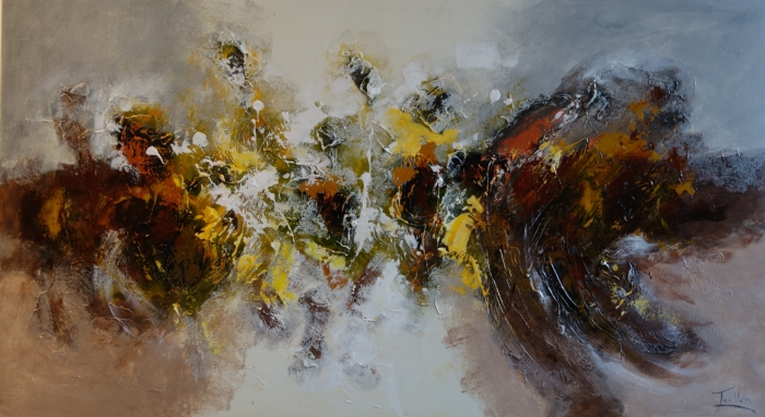 Abstract schilderij met warme tinten zoals bruin, geel en wit, met dynamische tekstuur en complexe swirls die beweging suggereren.