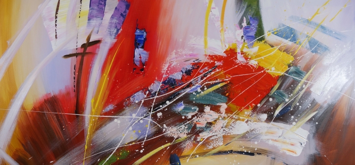 Kleurrijke abstract schilderij met dynamische penseelstreken in rood, geel, blauw en wit op een lichte achtergrond. Kleurrijke abstract schilderij met dynamische penseelstreken in rood, geel, blauw en wit op een lichte achtergrond.