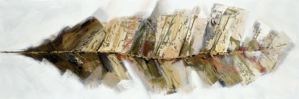 Abstracte schildering van een golvende, bruin-beige bladvorm op een witte achtergrond, met textuur en breed penseelwerk.