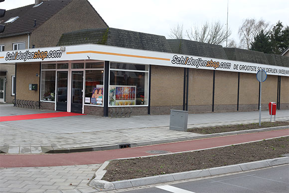 showroom Geldrop buiten